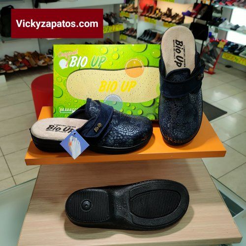 Zuecos De Hombre CALZAMEDI ZUECO SAGUYS CONFORT 21009 AZUL