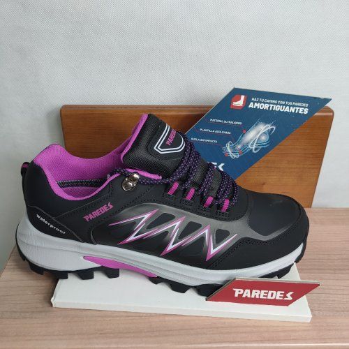 Zapatilla Trekking Mujer PAREDES ARAMA LT26108 Negro