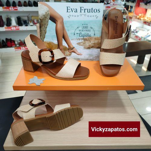 Sandalia en Piel y Tacón medio con Planta de Gel EVA FRUTOS E142 Hechas en España