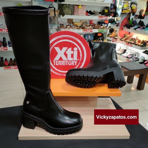 Bota Alta en Licra Adaptable Todo Moda Vegana XTI 40191 Otoño Invierno 22 MADRID