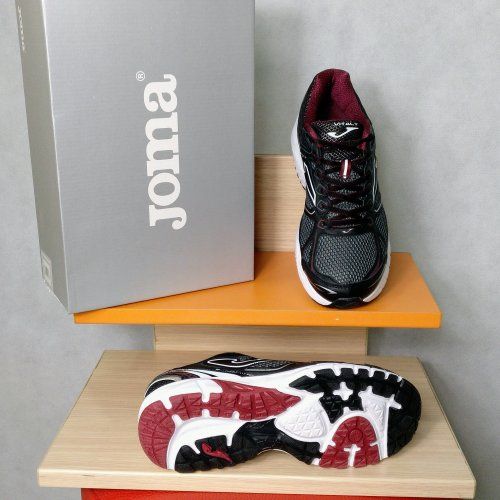 Deportivo de RUNNING marca JOMA EN COSLADA